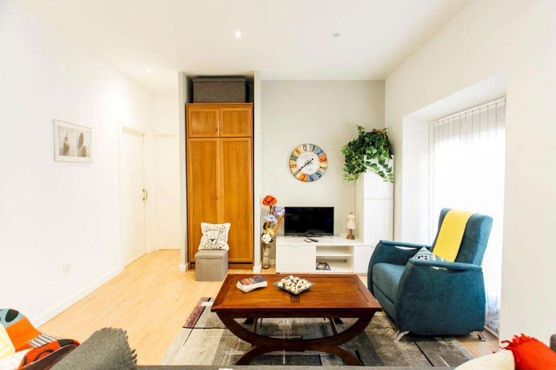 Bright And Comfortable- 2D 2B- Conde De Torrejon Sevilha Exterior foto