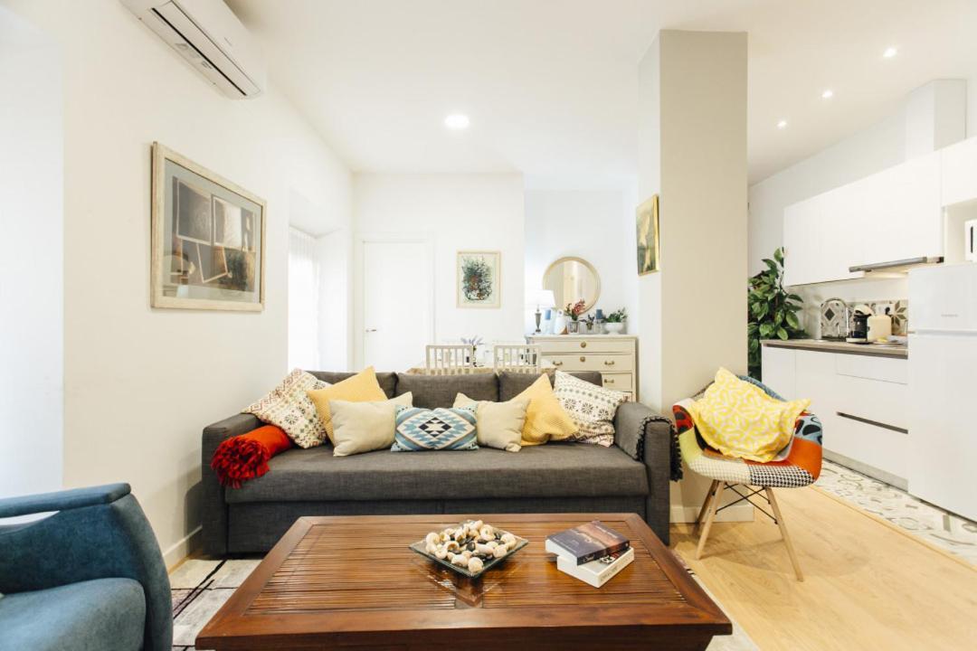 Bright And Comfortable- 2D 2B- Conde De Torrejon Sevilha Exterior foto
