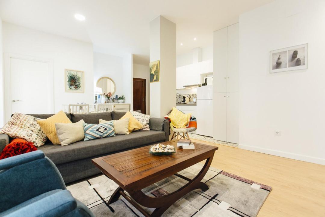 Bright And Comfortable- 2D 2B- Conde De Torrejon Sevilha Exterior foto
